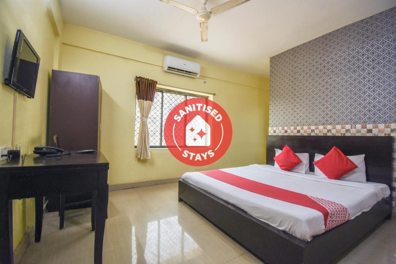 Oyo Flagship 72260 Seema International Gauripur (West Bengal) Exterior photo