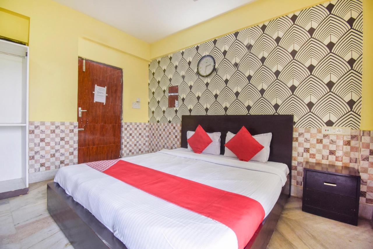 Oyo Flagship 72260 Seema International Gauripur (West Bengal) Exterior photo